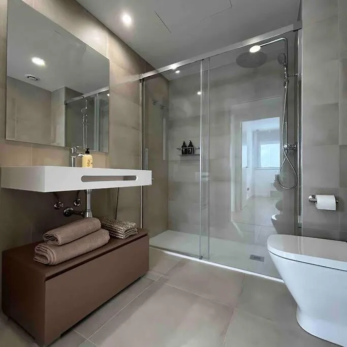 Lejlighed Fabuloso Apartamento En Zona Tranquila Sant Feliu de Llobregat Spanien
